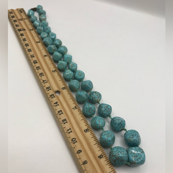 Vintage Turquoise Dyed Howlite Beaded Necklace - Picture 6 of 7
